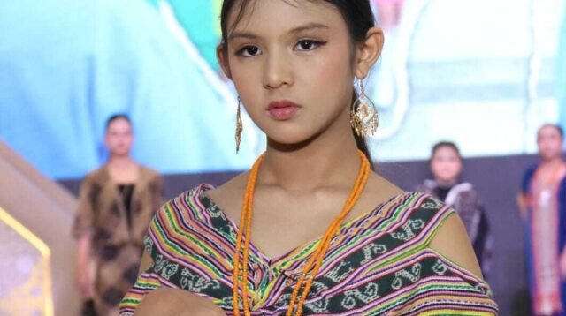 Model Muda Renata Kuasai Catwalk Nusantara Runway 2026 dengan Empat Gaya Berbeda