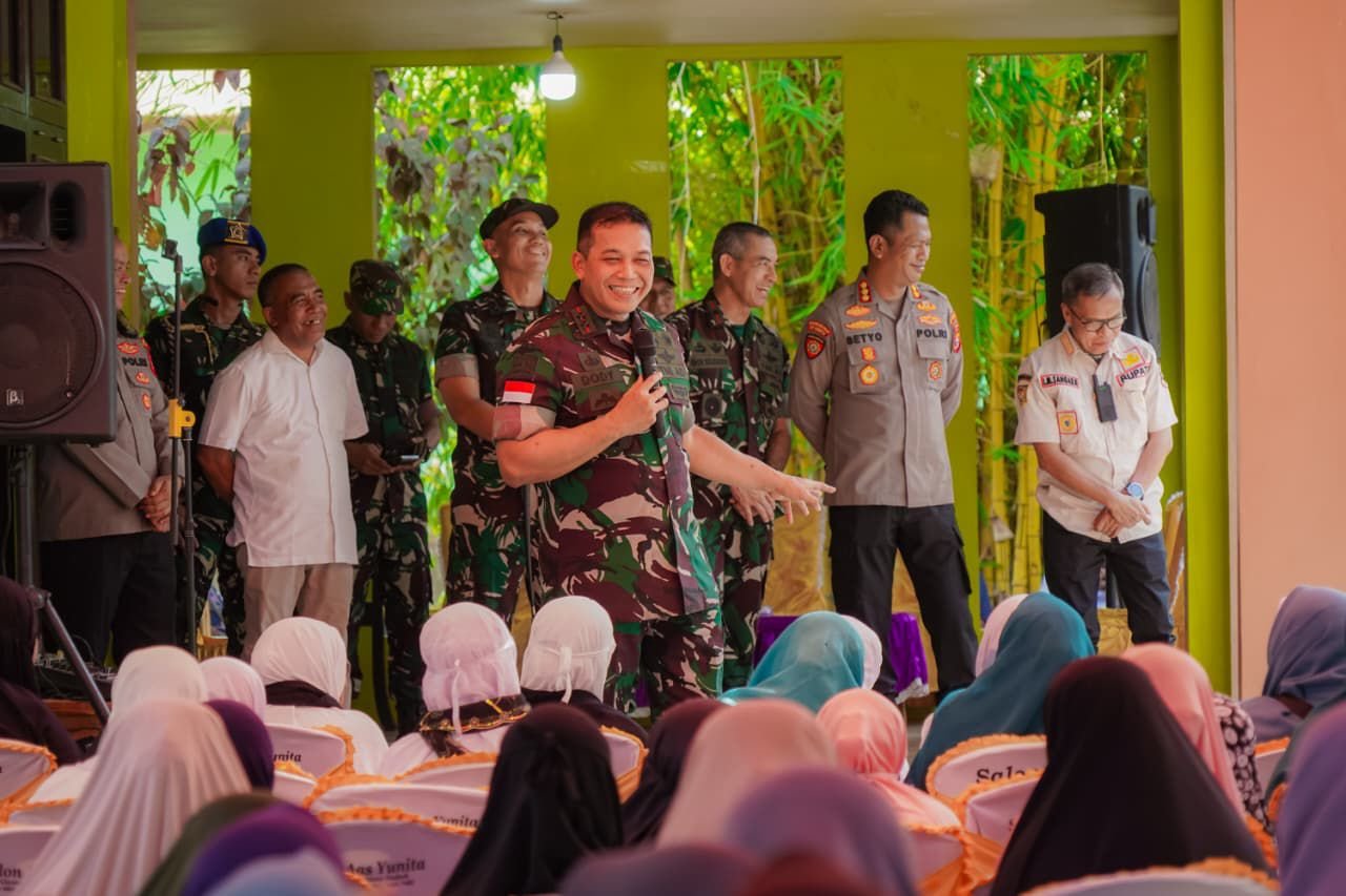 Pangdam XV/Pattimura Hadir Tanpa Jarak Dengan Masyarakat, Dialog Langsung Jadi Senjata Redam Konflik