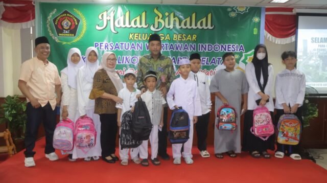 Asisten Kesra Jaksel Apresiasi Halal Bihalal dan Santunan Anak Yatim PWI Pokja Jakarta Selatan