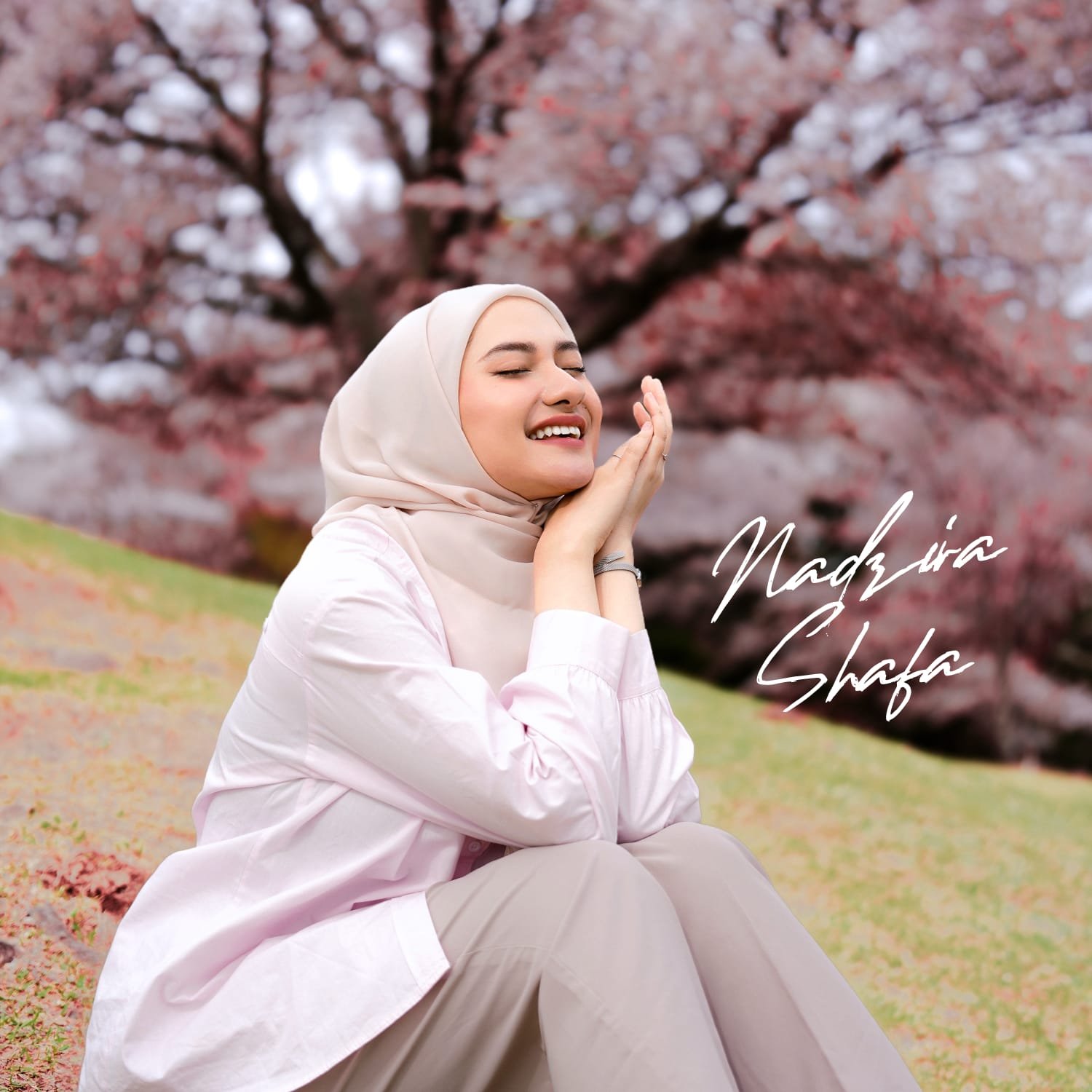 Nadzira Shafa Rilis 'Jalan Tengah', Lagu Patah Hati Penuh Emosi di Album Perdana