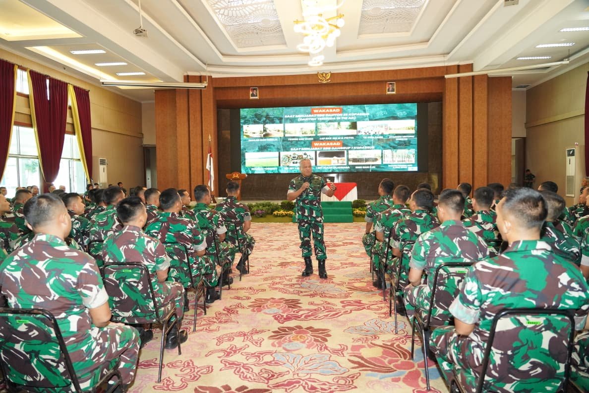 Wakasad Tekankan Kepemimpinan Humanis, Komandan Harus Dekat dengan Prajurit