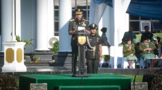 Pangdam Jaya Tutup Dikmaba Infanteri, Bintara Muda Siap Mengabdi