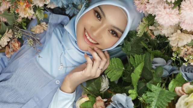 'Aduh Kamu' Jadi Awal Perjalanan Dinalia di Industri Musik