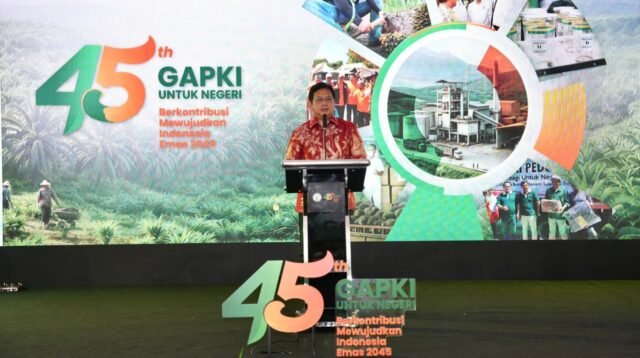 45 Tahun GAPKI, Wamen Viva Yoga Dorong Peran Sawit Ciptakan Lapangan Kerja
