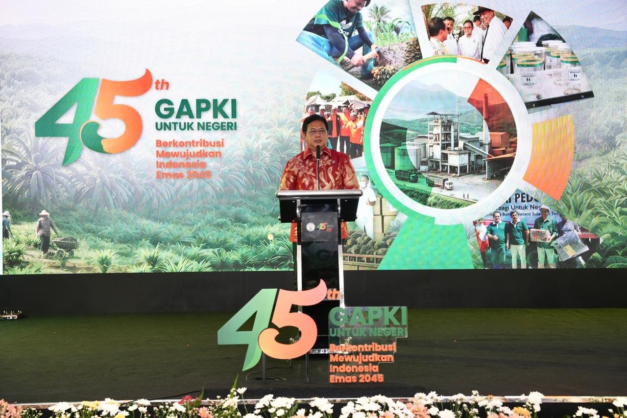 45 Tahun GAPKI, Wamen Viva Yoga Dorong Peran Sawit Ciptakan Lapangan Kerja