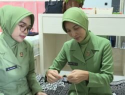 Kerajinan Rajut Jadi Pelepas Penat dr. Zuhria Novianty di Tengah Kesibukan Medis