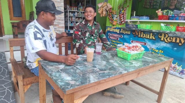 Pererat Silaturahmi, Anggota Satgas TMMD 128 Kodim Pati Gelar Komsos Humanis di Desa Godo