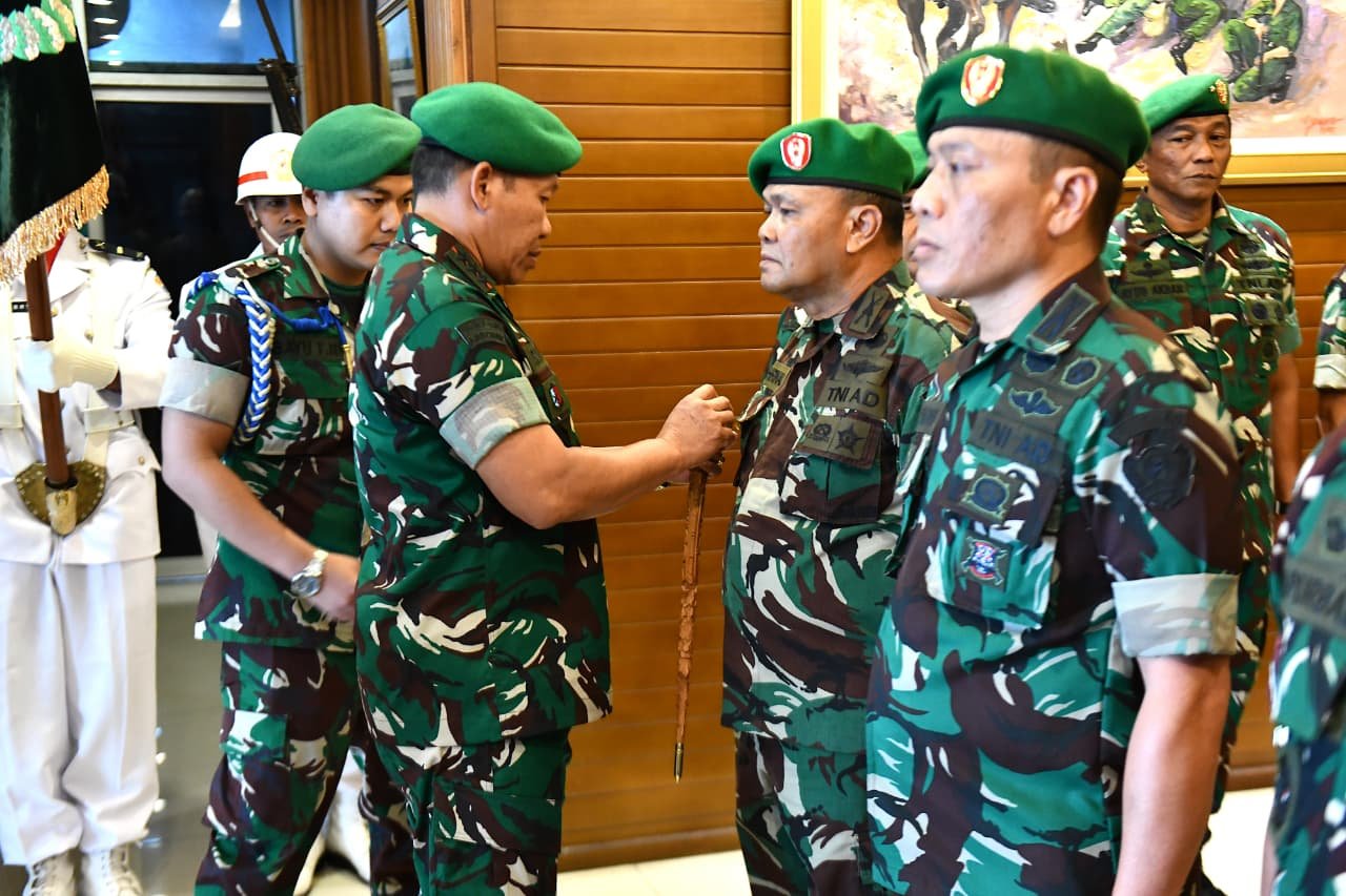 Danpusterad Pimpin Sertijab dan Tradisi Satuan di Lingkungan Pusterad