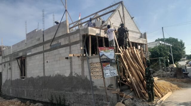 Pengerjaan RTLH Nurul Huda Dikebut, Satgas TMMD Targetkan Rampung Sebelum Penutupan
