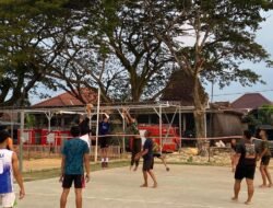 Satgas TMMD dan Pemuda Desa Godo Pererat Kebersamaan Lewat Olahraga Sore