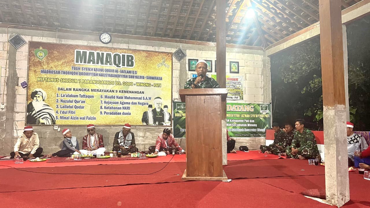 Lestarikan Budaya, Satgas TMMD 128 Pati Ikut Sedekah Bumi Paranggaruda dan Manaqib di Godo