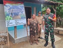 Dansatgas TMMD Tinjau RTLH Milik Ibu Sumarni, Wujud Kepedulian untuk Warga Desa Godo