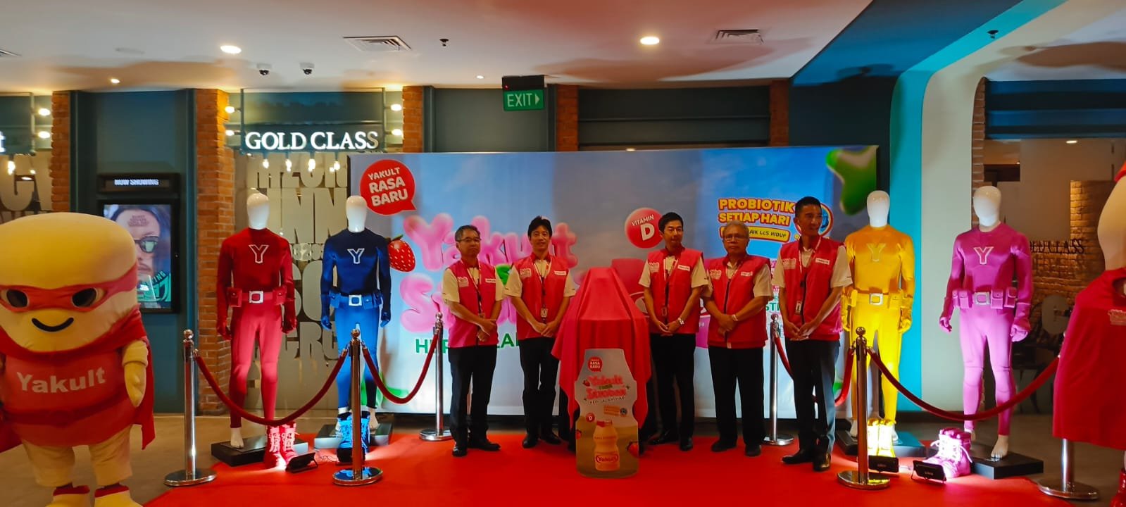 Yakult Rasa Stroberi Diperkenalkan, Tegaskan Komitmen untuk Ajak Masyarakat Indonesia Jaga Kesehatan Pencernaan dengan Minuman Probiotik