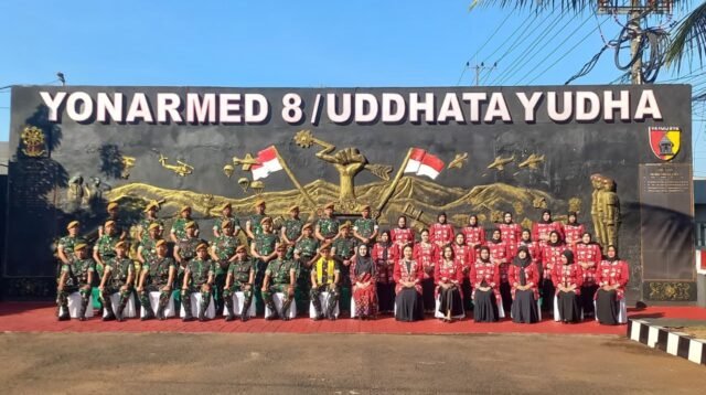Kunjungan Kerja Danpussenarmed TNI AD Beserta Ibu di Batalyon Armed 8/Uddhata Yudha