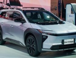 Toyota memboyong tiga model baru elektrifikasi di GIIAS 2026, salah satunya bZ4X Touring. (Foto: Ist)