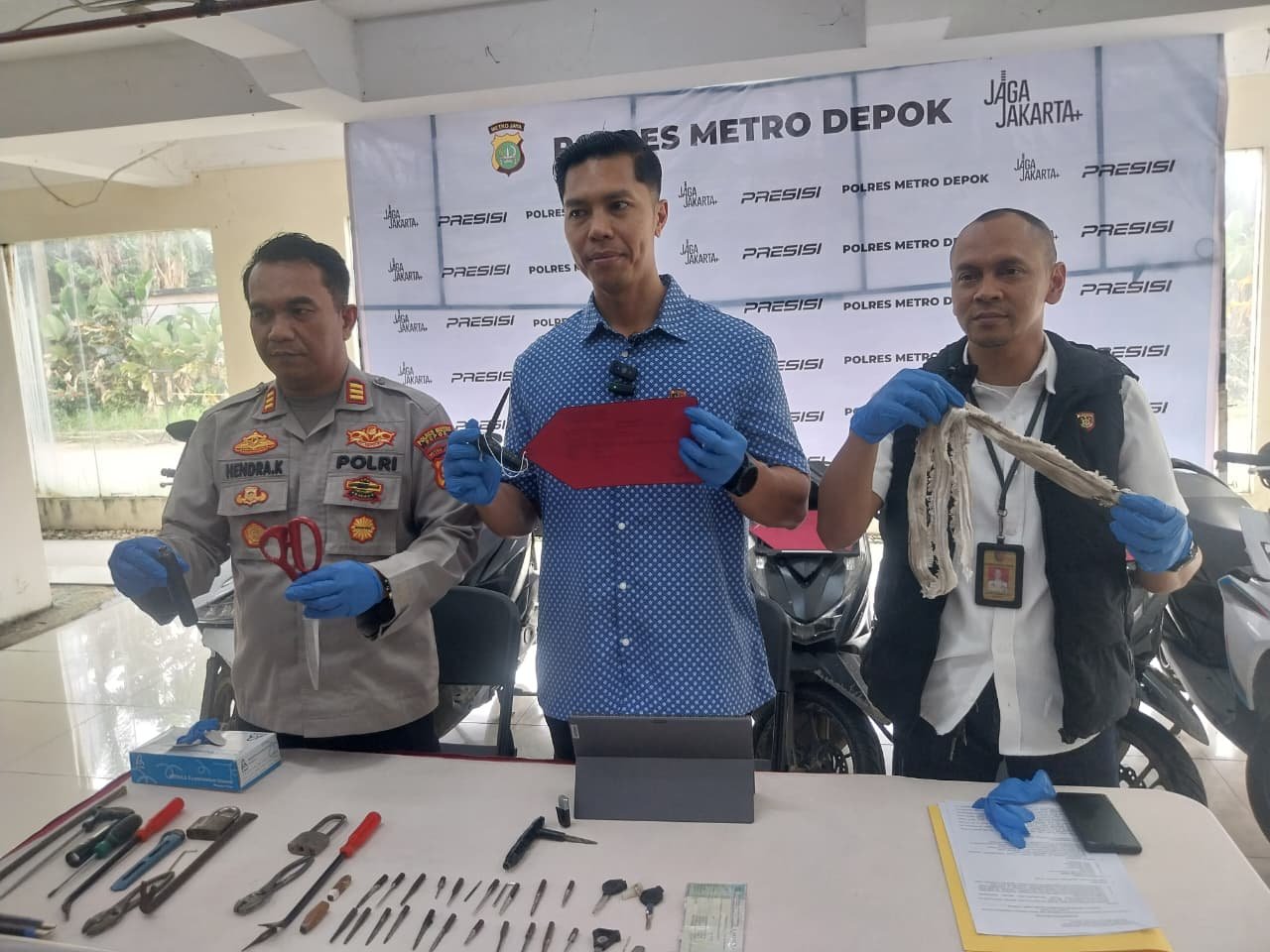 Delapan Maling Motor Diringkus, Dua Ditembak