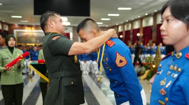 Kasad Tutup Pendidikan 511 Taruna Akmil, Siapkan Perwira Tangguh untuk Masa Depan