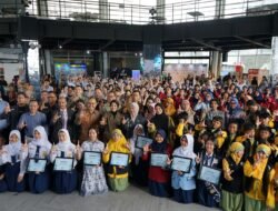WhatsApp Image 2026-07-23 at 21.45.40 Komdigi Luncurkan Buku Saku PP TUNAS dalam 20 Bahasa Daerah, Perkuat Perlindungan Anak di Ruang Digital