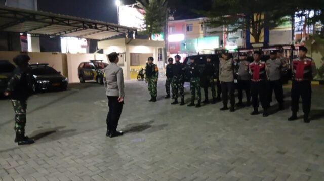 Patroli Maung TNI-Polri dan Linmas Sisir Sukmajaya-Cilodong, Antisipasi Gangguan Kamtibmas