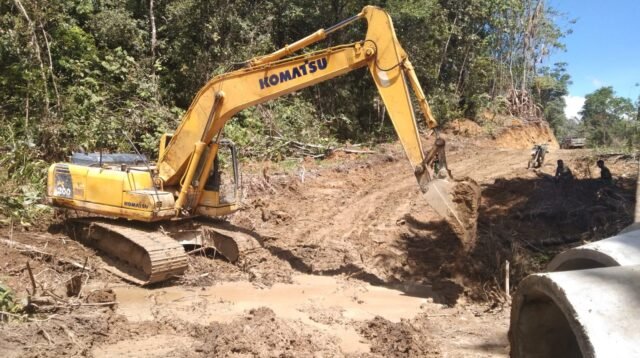 Satgas TMMD ke 129 Kodim 0210/TU Mulai Memasang Gorong-gorong di Jarak 400 Meter dari Titik Nol