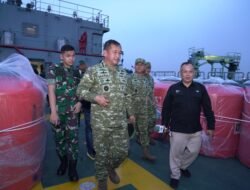 Kapal Rumah Sakit ADRI XC II BM Berlayar ke NTT, Kasad: Kita Harus Punya Napas Panjang