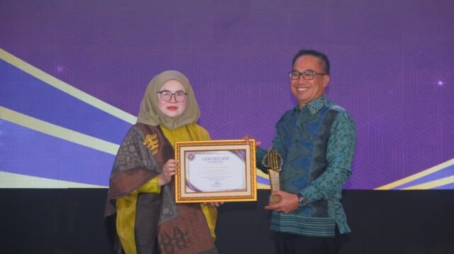 Kombinasikan 130 Auditor Halal dengan Laboratorium Molekuler ddPCR, SUCOFINDO Raih Penghargaan di Indonesia Halal Awards 2026